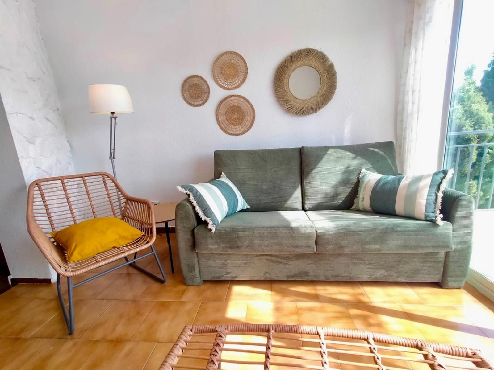 Gorgot P1 I Apartamento Con Terraza Y Piscina Comunitaria Cerca De La Playa 艾姆布里亚布拉瓦 外观 照片