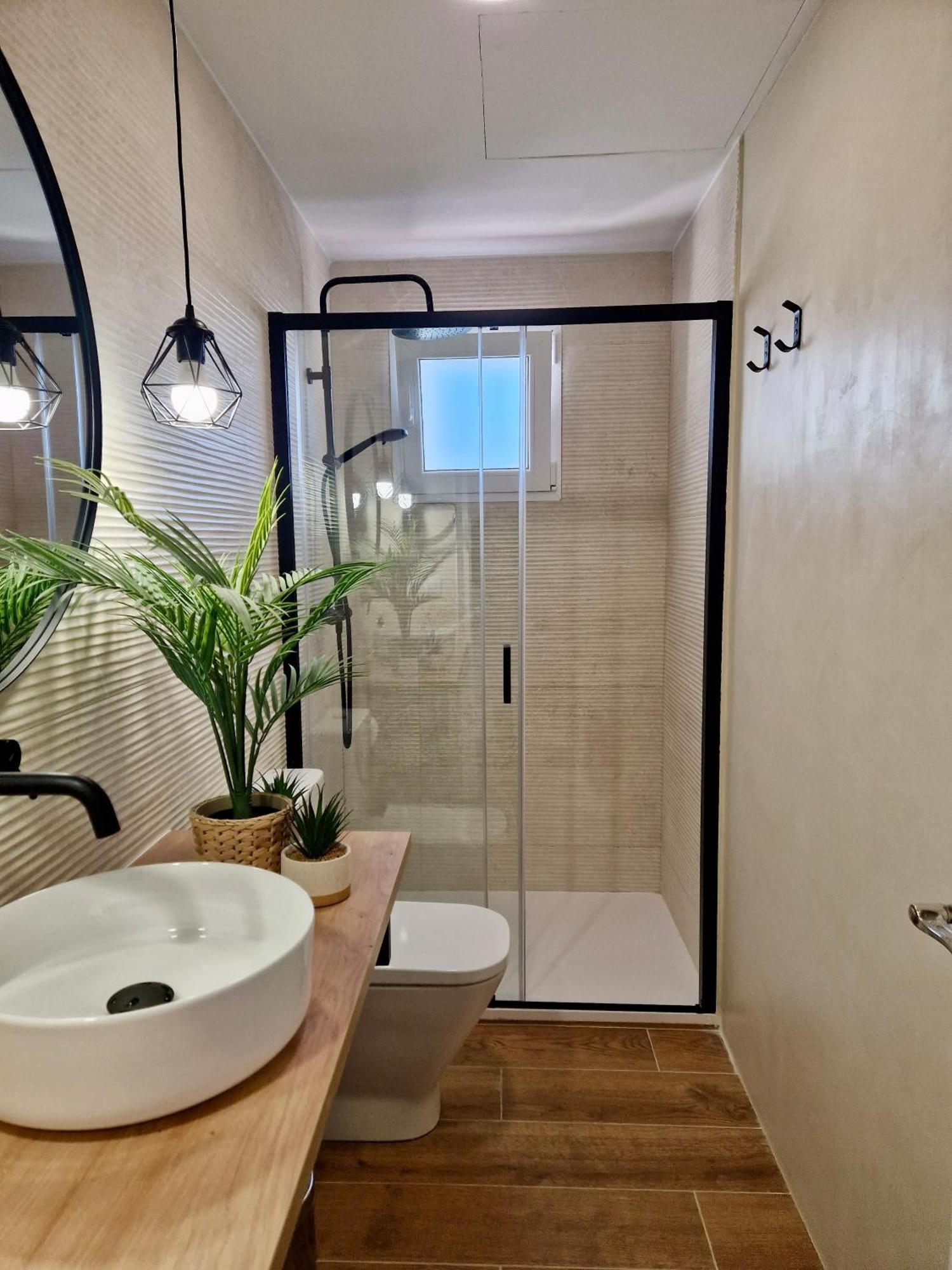 Gorgot P1 I Apartamento Con Terraza Y Piscina Comunitaria Cerca De La Playa 艾姆布里亚布拉瓦 外观 照片
