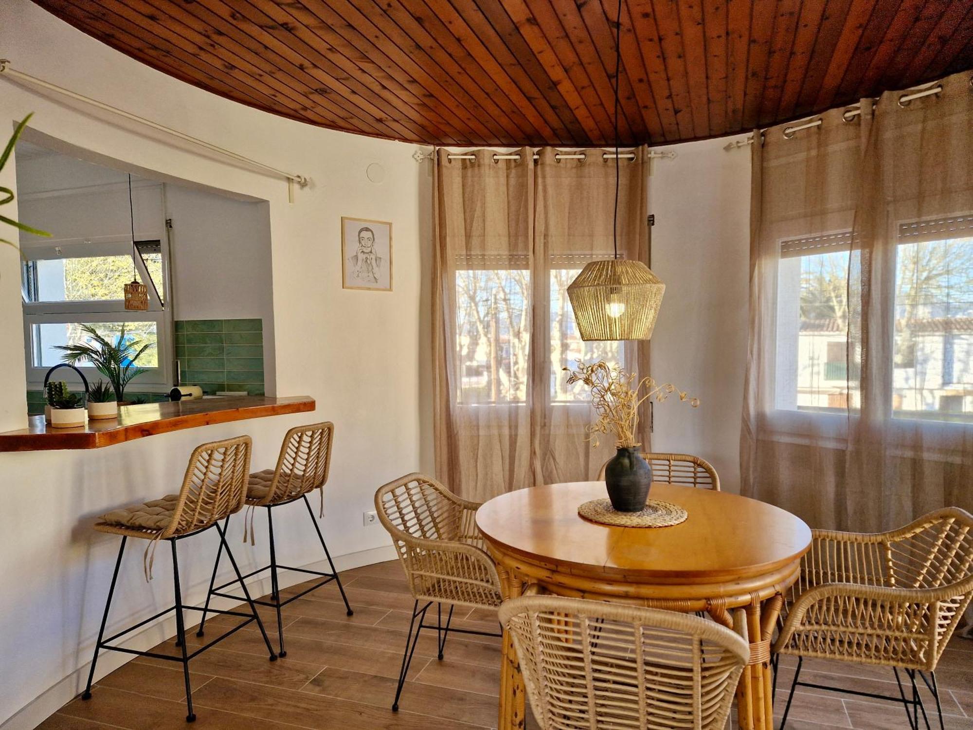 Gorgot P1 I Apartamento Con Terraza Y Piscina Comunitaria Cerca De La Playa 艾姆布里亚布拉瓦 外观 照片